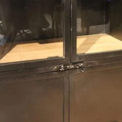 Cavetown Smalle Vitrinekast Garcia Industrieel Zwart Hout - 44x80x185 Cm -VIDAL Salle De Bain Winkel 1000094169 0102