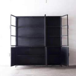 Giga Meubel Vitrinekast Zwart Metaal - 6-deurs - Glas/Metaal - Lotte -VIDAL Salle De Bain Winkel 7fa80de8ad564c9aa9f1a809256c28b5